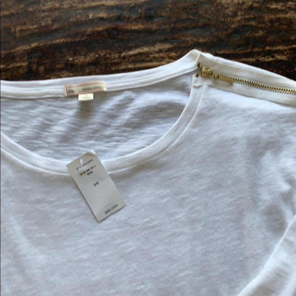 NWT Gap 3/4 Sleeve Tee